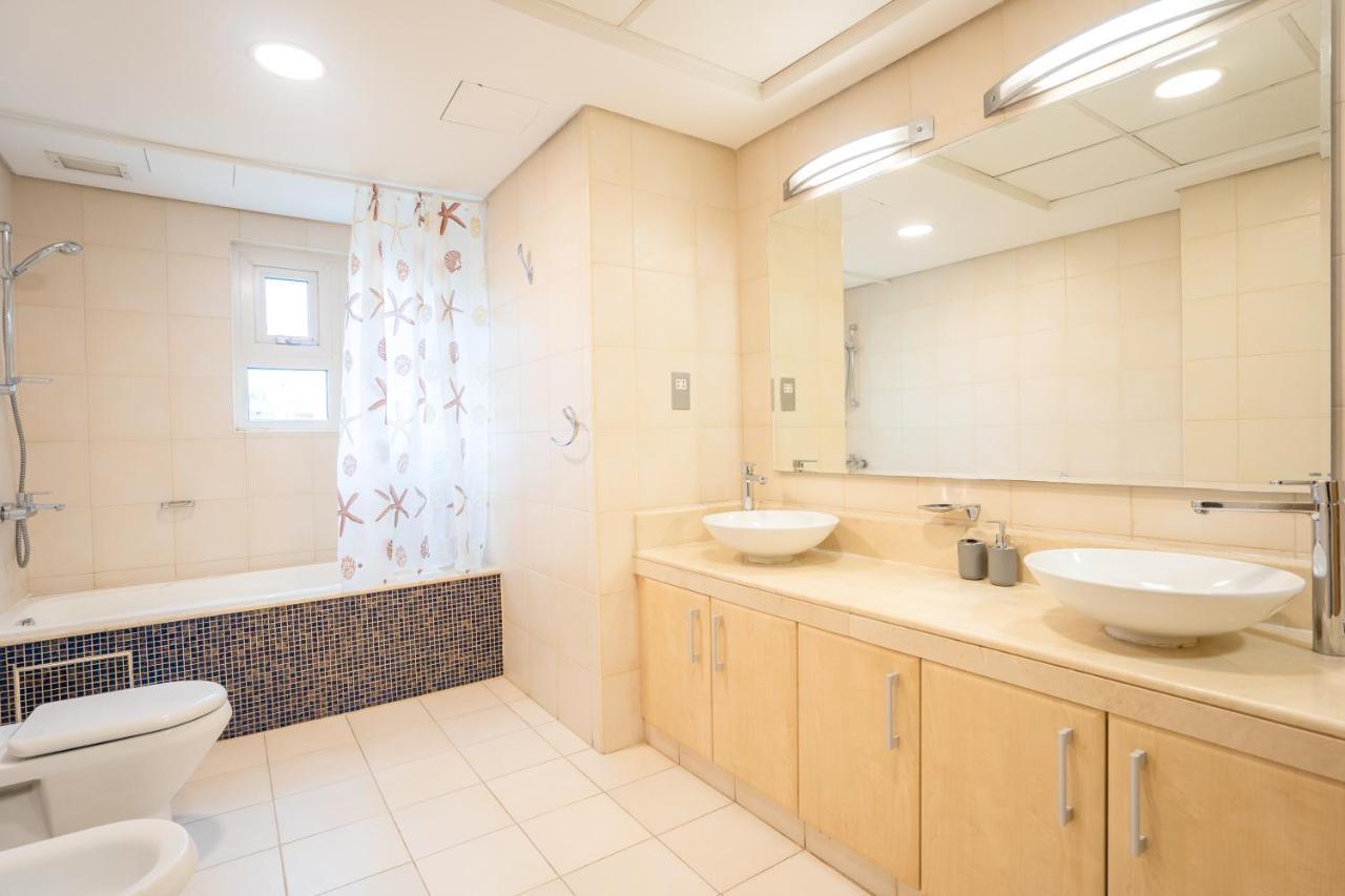 Luxury 4Br Apt - Palm Jumeriah - Beach Club Access ドバイ エクステリア 写真