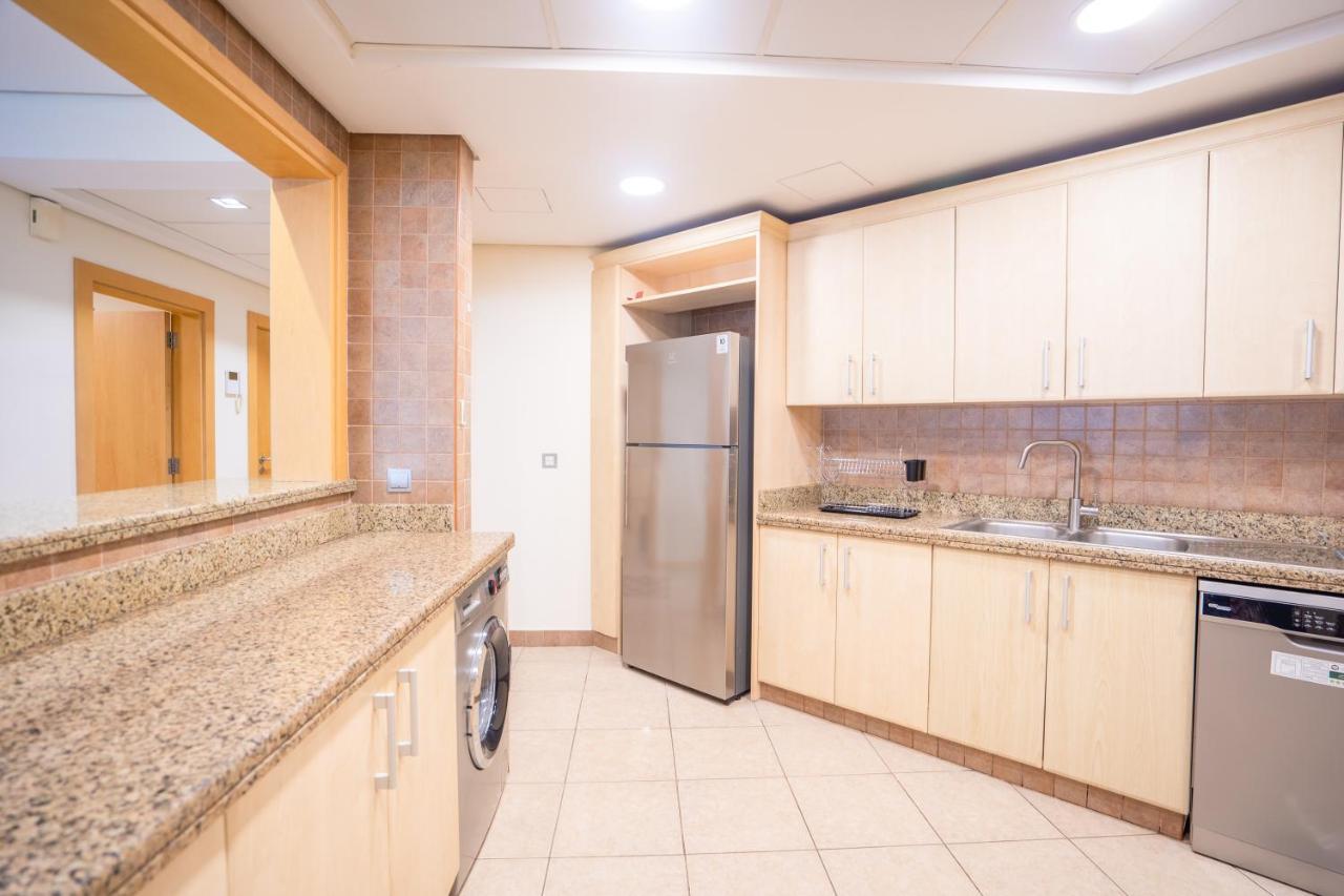 Luxury 4Br Apt - Palm Jumeriah - Beach Club Access ドバイ エクステリア 写真