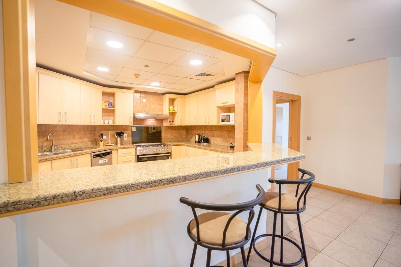 Luxury 4Br Apt - Palm Jumeriah - Beach Club Access ドバイ エクステリア 写真